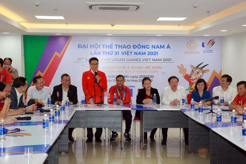 Phó Thủ tướng Vũ Đức Đam: ‘Hãy gọi tuyển nữ VN là nữ chiến binh sao vàng’ ảnh 5
