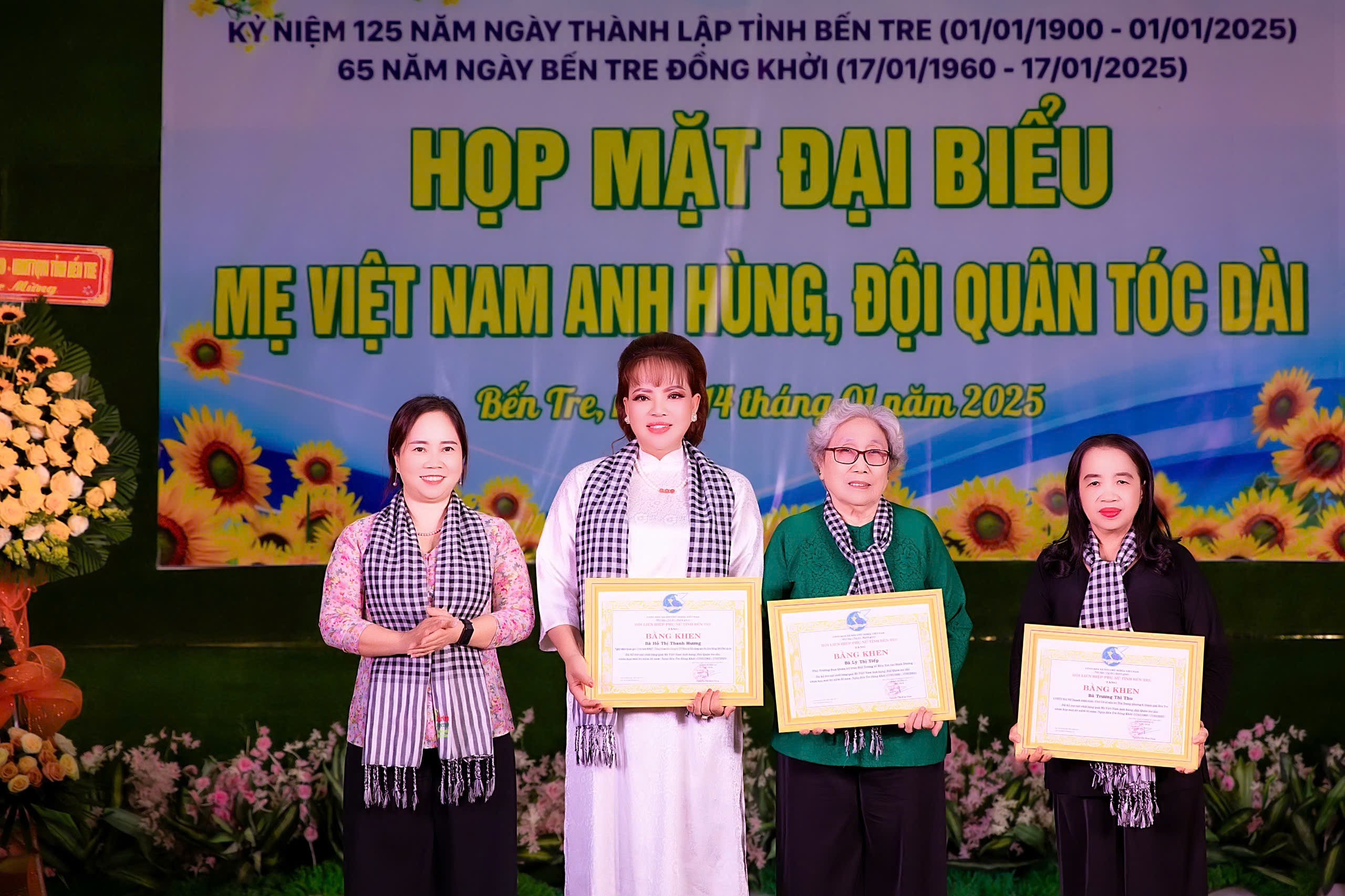 nghe-nhan-ho-thi-thanh-huong-4-1736932278.jpg