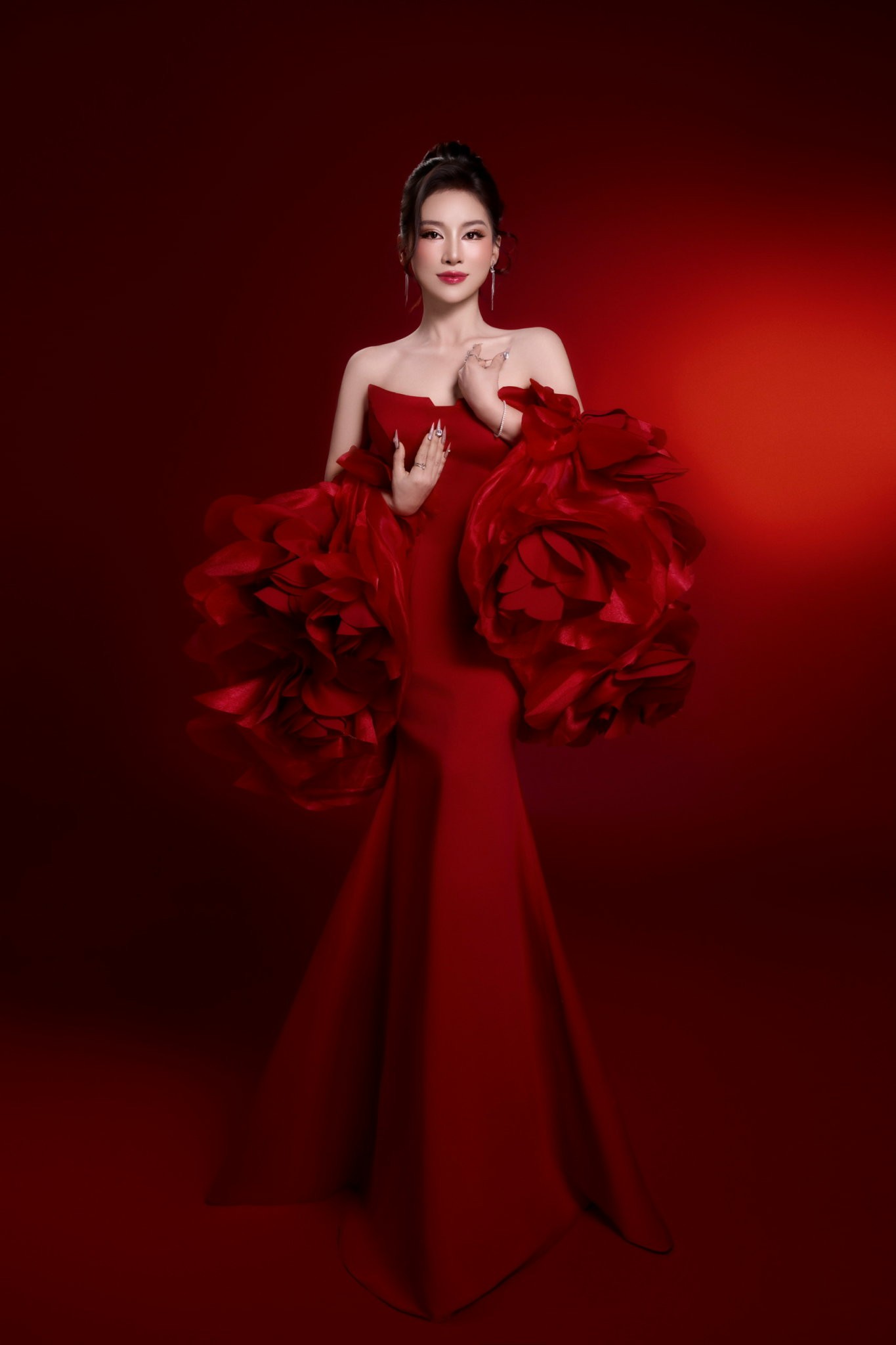 ca-si-kieu-phuong-4-1750038685.jpg