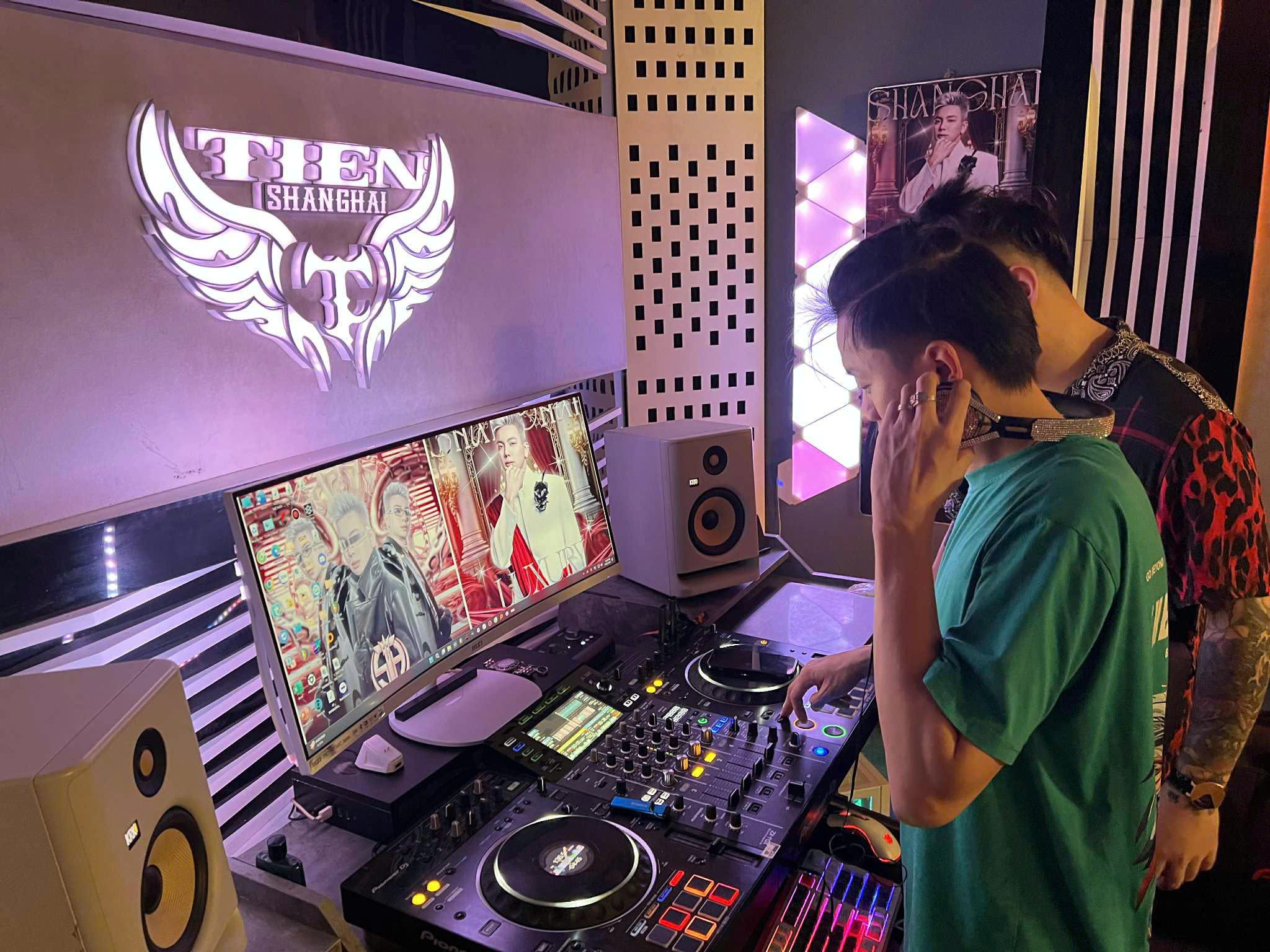 dj-shanghai-7-1750945694.jpg