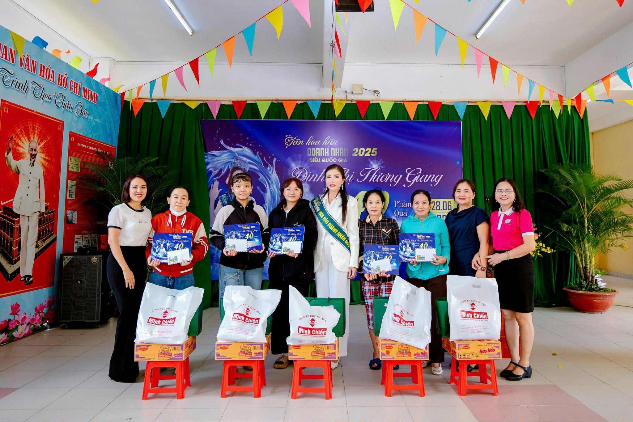 hoa-hau-doanh-nhan-sieu-quoc-gia-3-1751165717.jpg