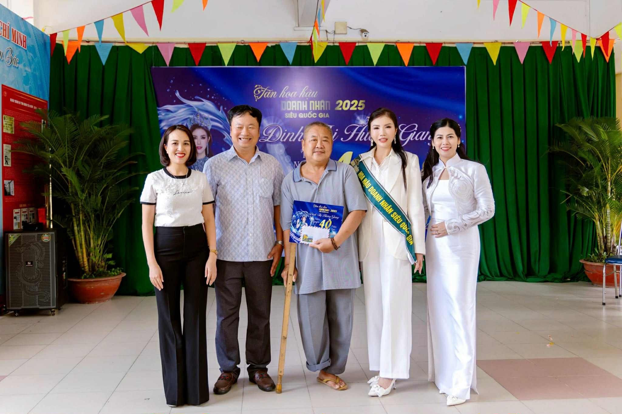 hoa-hau-doanh-nhan-sieu-quoc-gia-4-1751165716.jpg