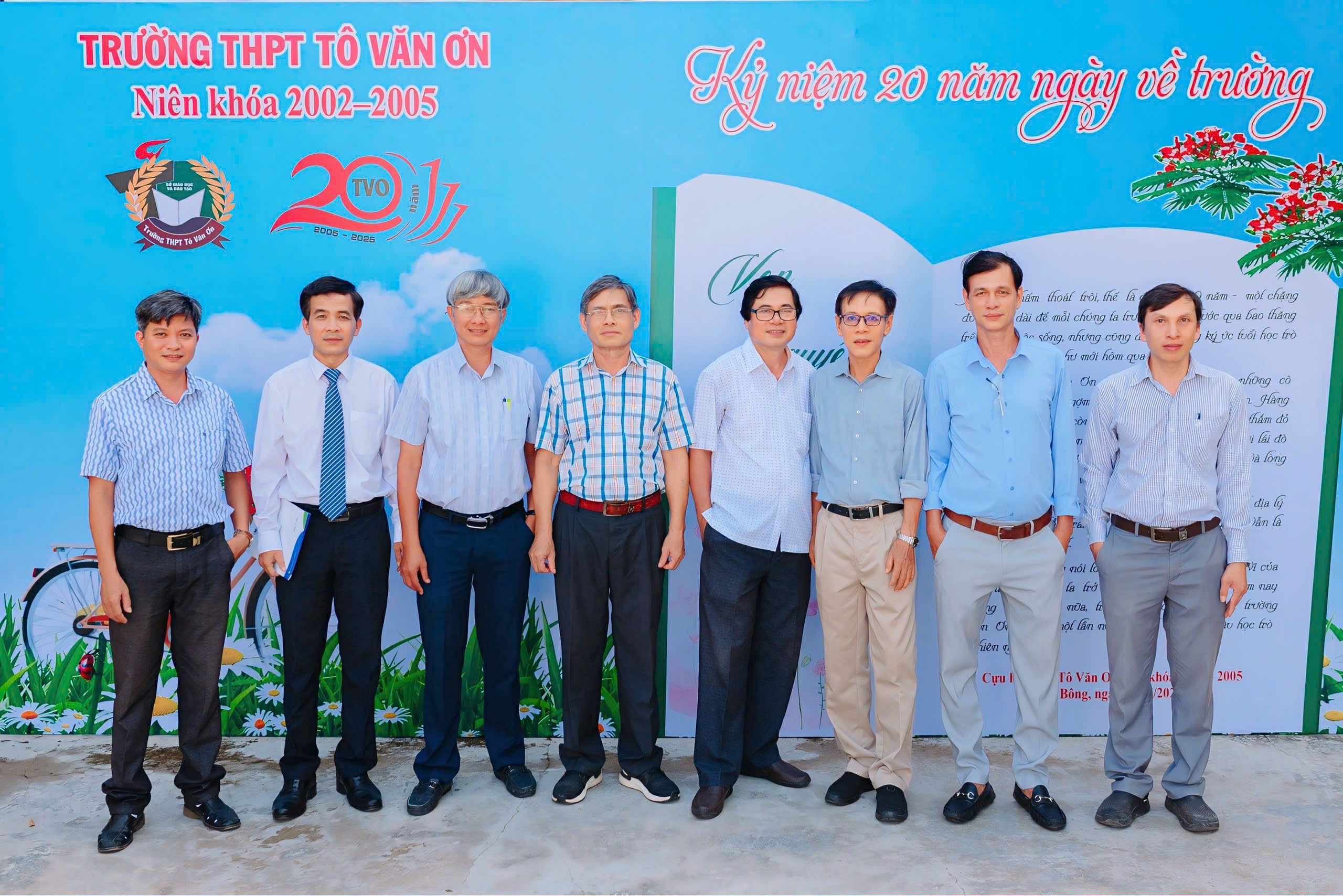 truong-thpt-to-van-on-6-1752154194.jpg