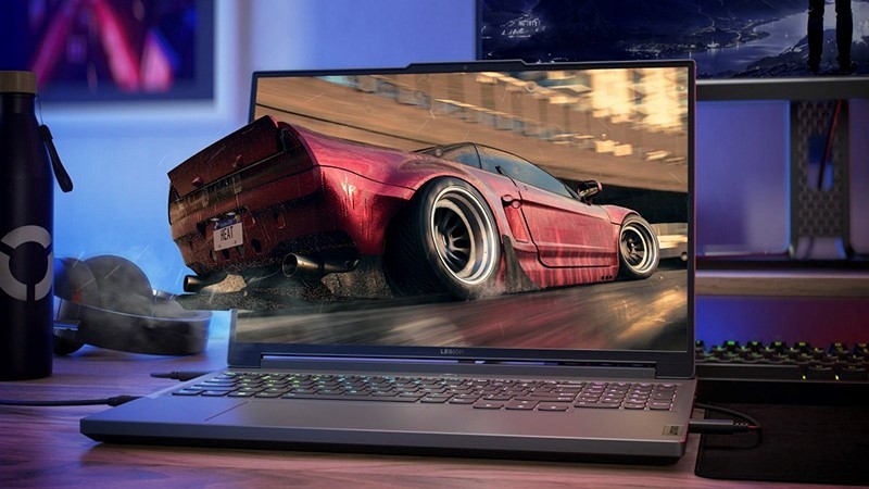 laptop-tich-hop-windows-ban-quyen-1-1752475873.jpg