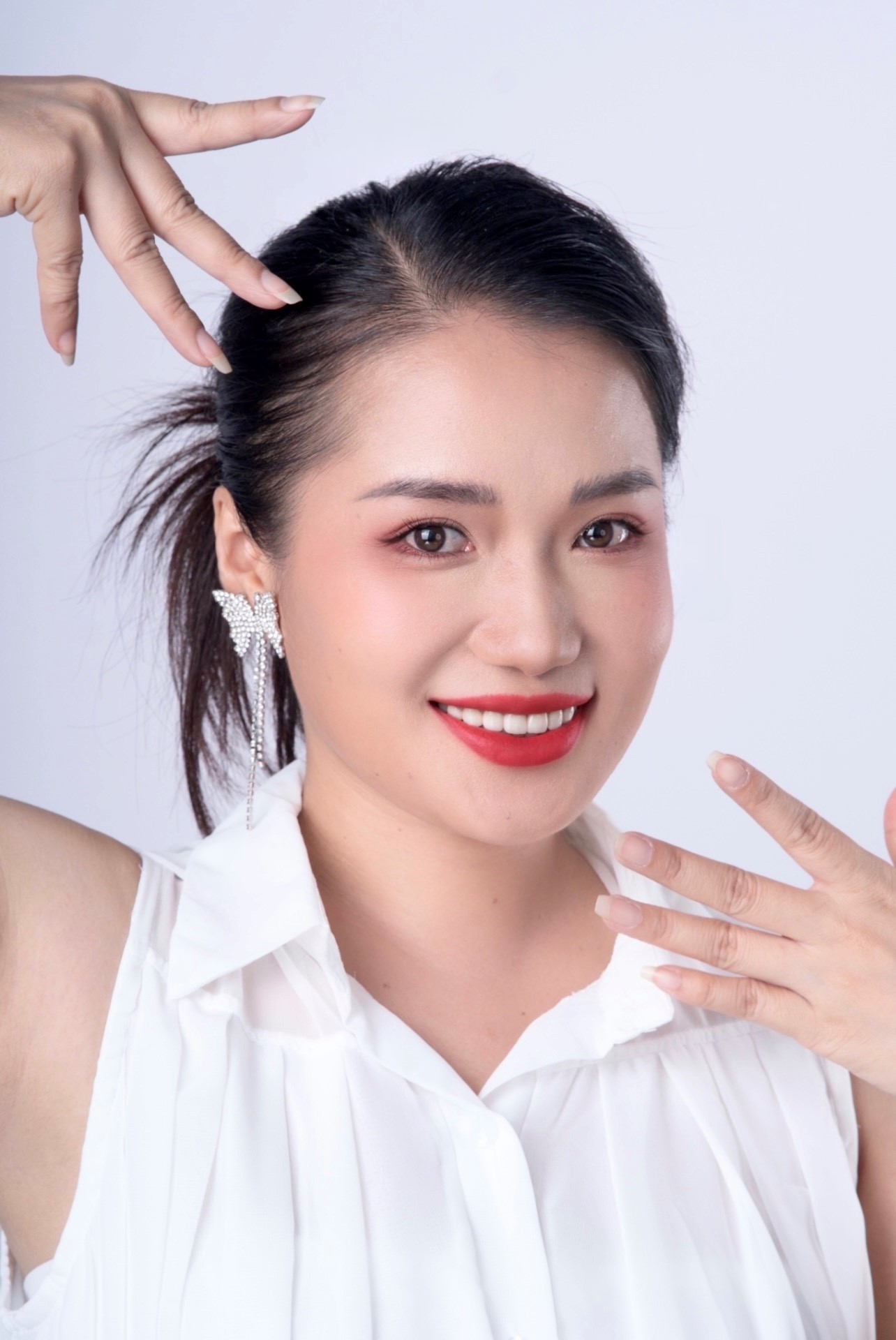 dien-vien-tran-hoang-ngan-1753330966.jpg