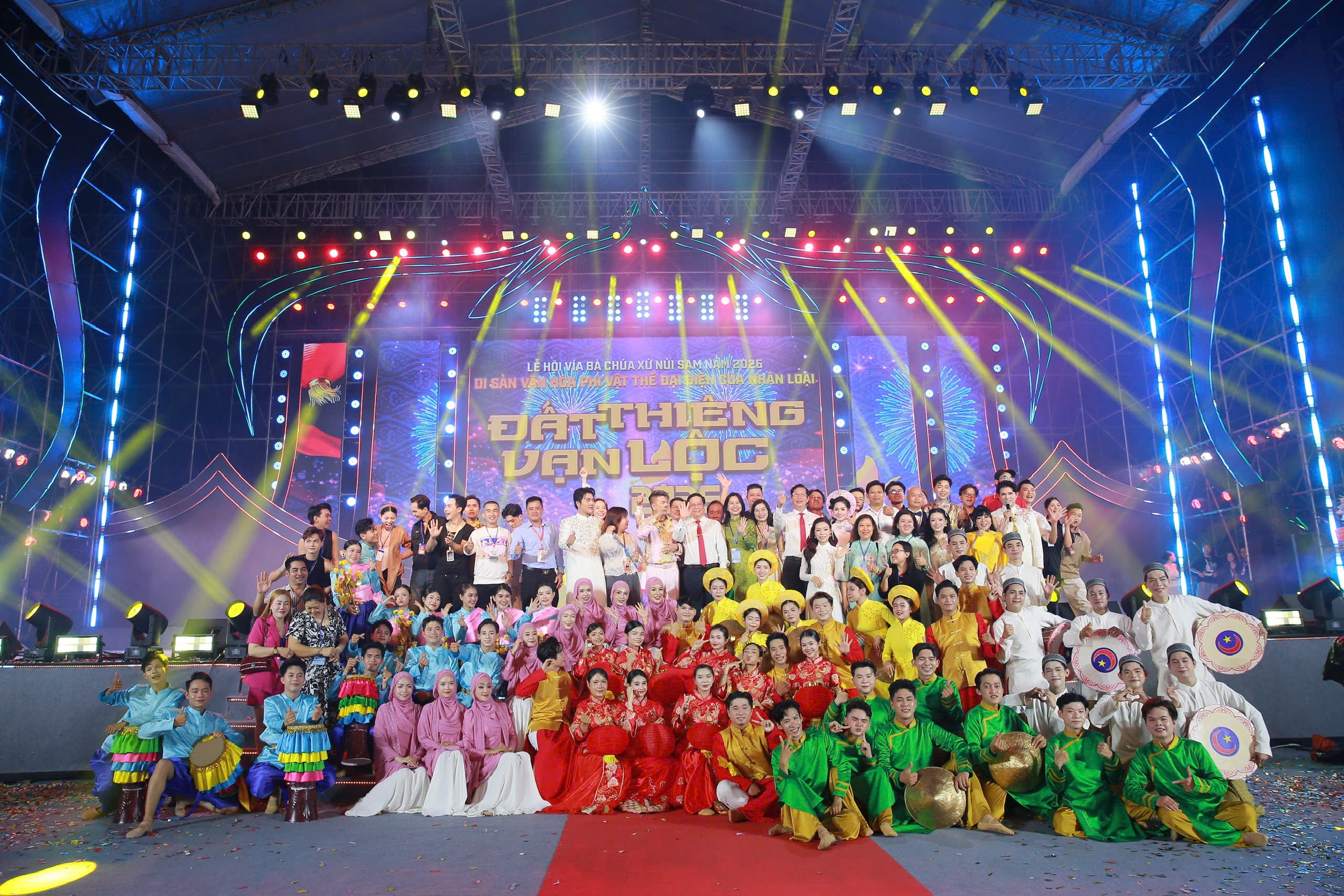 hoi-via-ba-chua-xu-nui-sam-2026-10-1780912193.jpg