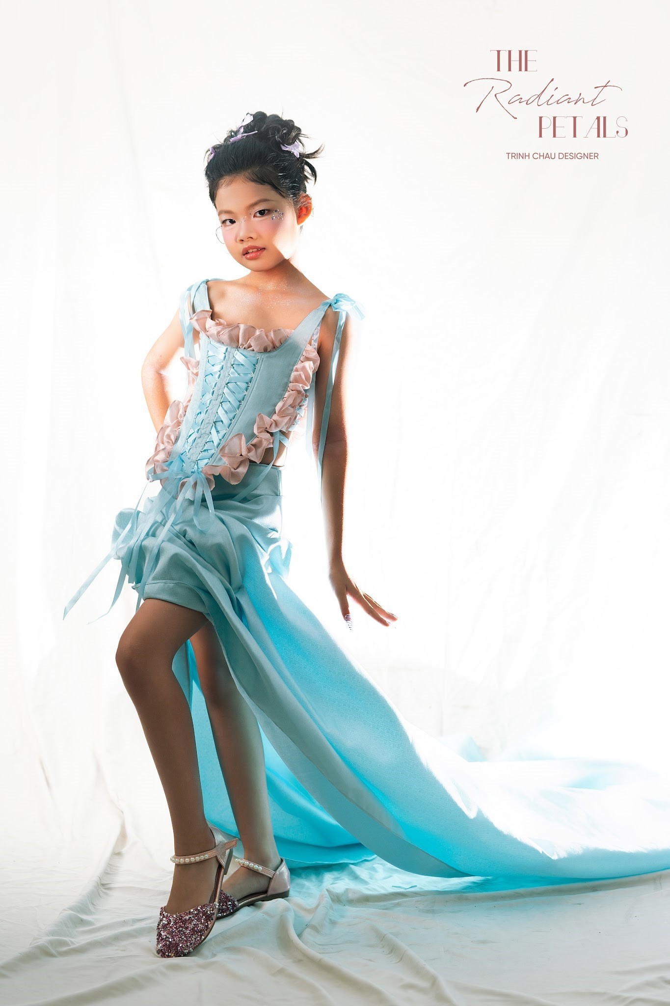 ntk-trinh-chau-1-1781582375.jpg