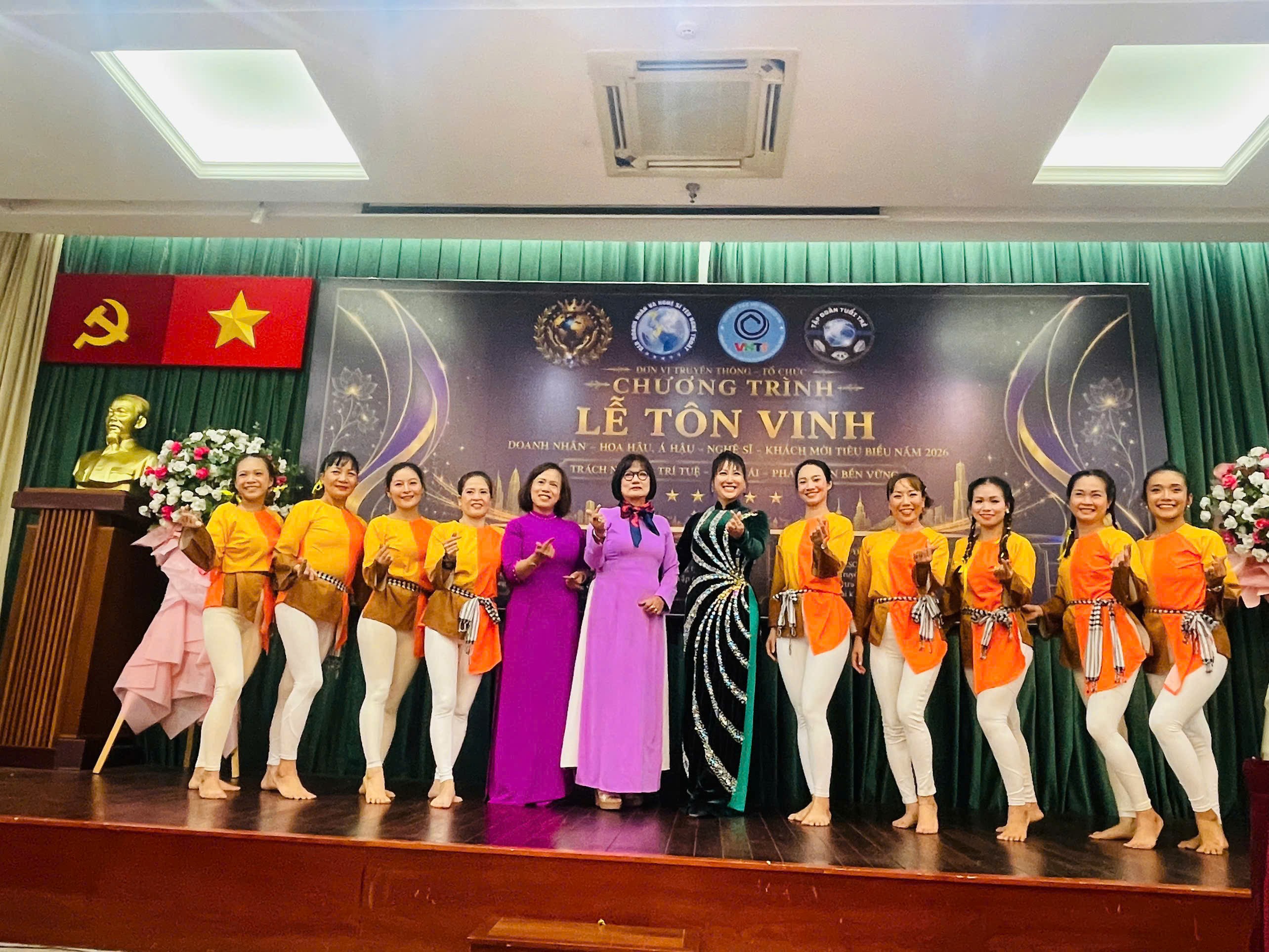 trung-tam-yoga-julia-hanh-1-1788186679.jpg