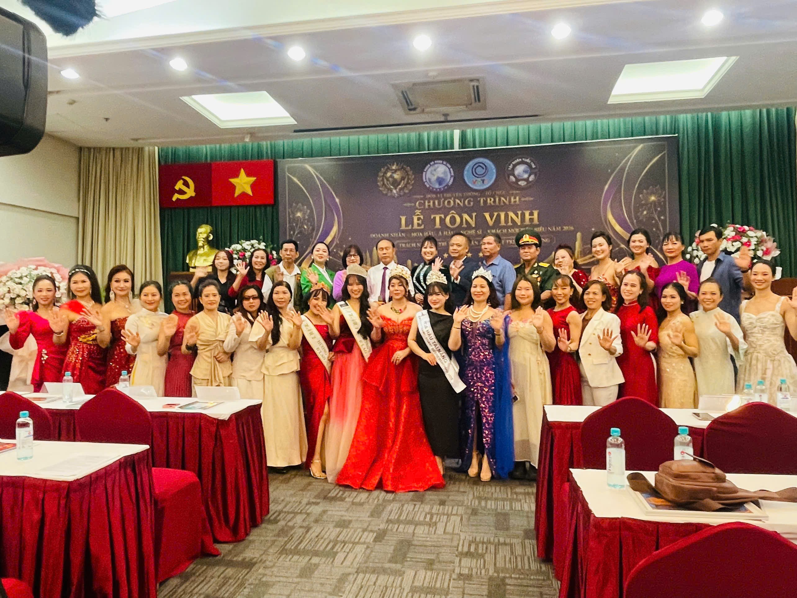 trung-tam-yoga-julia-hanh-15-1788186679.jpg