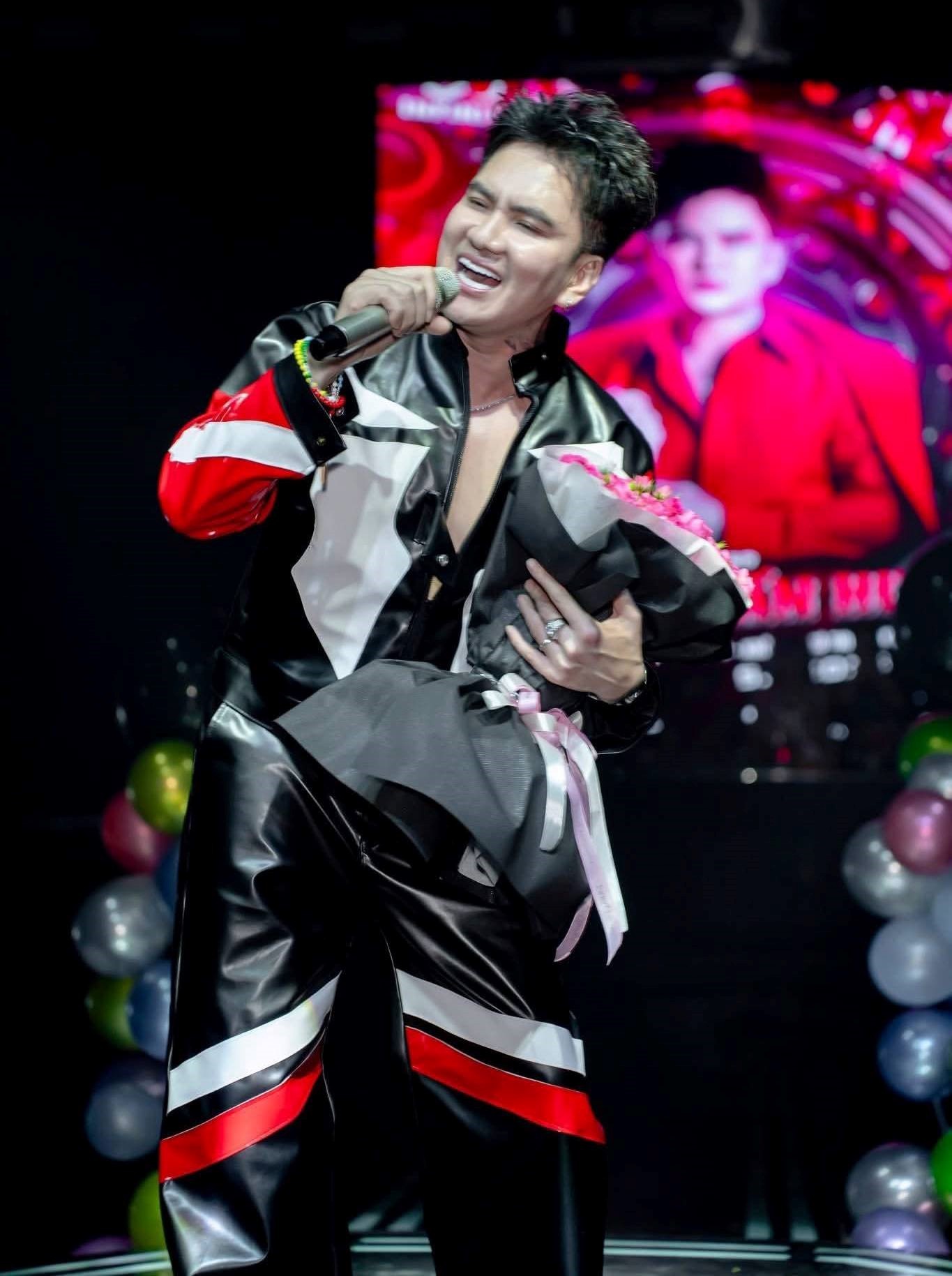 lam-chan-huy-2-1790411260.jpg