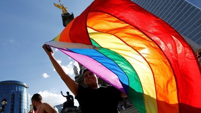 CÃ¡c trÆ°á»ng cÃ´ng táº¡i bang Illinois sáº½ giáº£ng dáº¡y vá» lá»ch sá»­ LGBT  /// Reuters