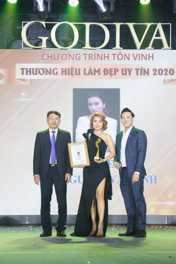 NGUYEN VAN ANH CEO VAN ANH BEAUTY TOP 20 BAN TAY VANG UY TIN 2020 1