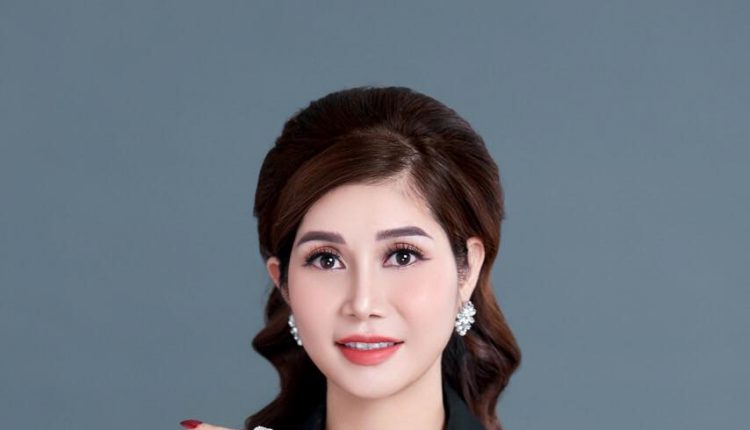 CEO Nguyễn Hà Phương