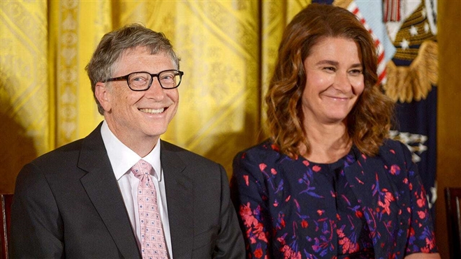 Bill Gates sẽ chia nửa khối tài sản khổng lồ trị giá 130 tỷ USD cho vợ? - 1