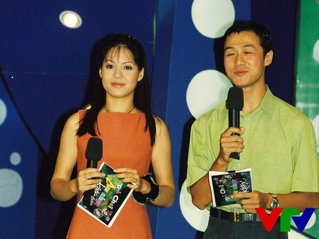  MC Diễm Quỳnh: Sự nghiệp thăng tiến sau nhiều năm gắn bó với VTV và câu chuyện ngôn tình với người chồng yêu thương hơn 3 thập kỷ - Ảnh 4.