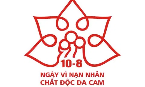 Tác giả Võ Doãn Tuấn (Nghệ An) giành giải nhất cuộc thi thiết kế logo “Ngày vì nạn nhân chất độc da cam (10-8)”