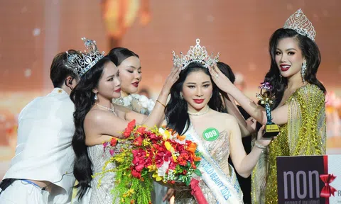Hoa hậu Jennifer Ly: Quyền lực và Sắc sảo tại Miss Business World Beauty 2025