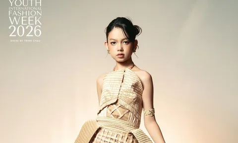 First Face Sumi Hoàng Kim và hành trình mở lối cho “MỘC” trên sàn diễn quốc tế