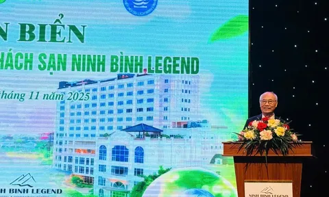 Gắn biển ‘Du lịch xanh’ cho 3 đơn vị tại Ninh Bình