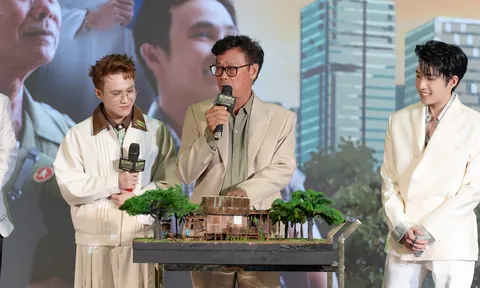 NSƯT Cao Minh cảm động khi được Huỳnh Lập “tặng nhà”