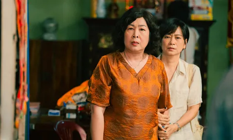 40 năm thân thiết, NSND Hồng Vân và Hồng Đào “trở mặt”