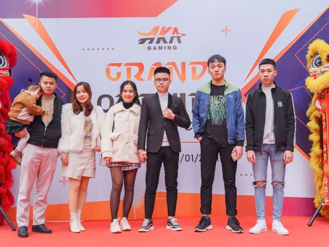 Lường Chính: "Bố mẹ là người hỗ trợ tôi trong kinh doanh"