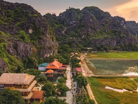 Hang Múa Ecolodge - đường lên tiên cảnh!