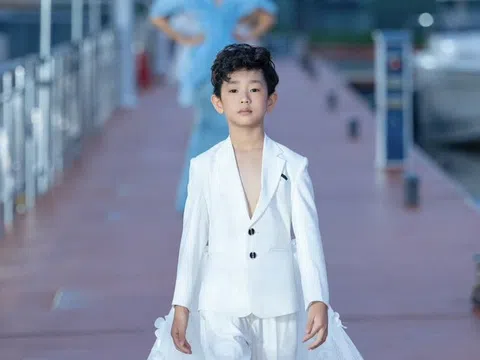 Model Kid Minh Triết 7 tuổi cùng loạt thành tích đáng ngưỡng mộ