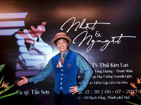 Ca sĩ Tấn Sơn Gây Ấn Tượng Mạnh Mẽ Với Đêm Nhạc "Nhật Nguyệt" Tại Huế