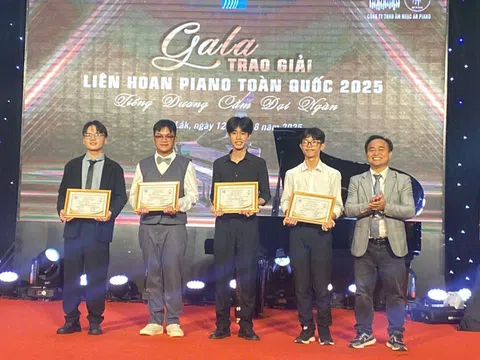 QUỐC PIANO – NGỌN LỬA RỰC CHÁY TẠI LIÊN HOAN PIANO TOÀN QUỐC 2025