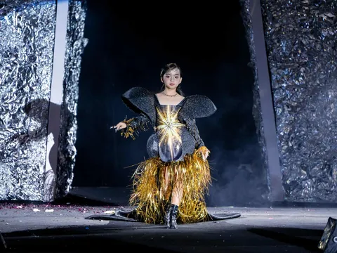 Vedette Đào Diễm Châu tỏa sáng trong màn kết huyền ảo của Golden Mirage tại Vietnam Iconic Runway Season 6 “ICON:ME”