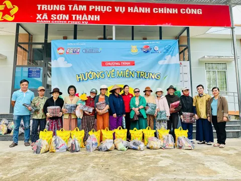 GCTV kết nối yêu thương: “Trao tặng 2000 phần quà và hơn 1 tỷ đồng hỗ trợ đồng bào miền trung - Tây nguyên”