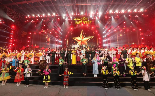 Ấn tượng với bản giao hưởng mùa Xuân tại ‘Đường Xuân đất Việt 2026-Hội tụ’